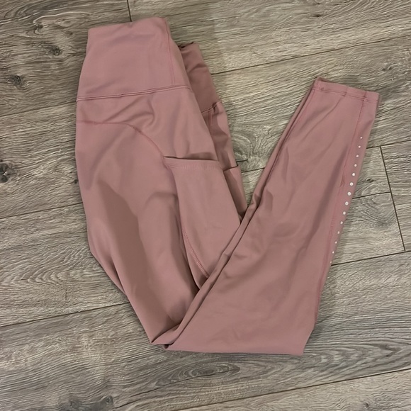 POSHDIVAH Ultra Soft Yoga Pants High Waisted Sz ~> Medium - Picture 2 of 3